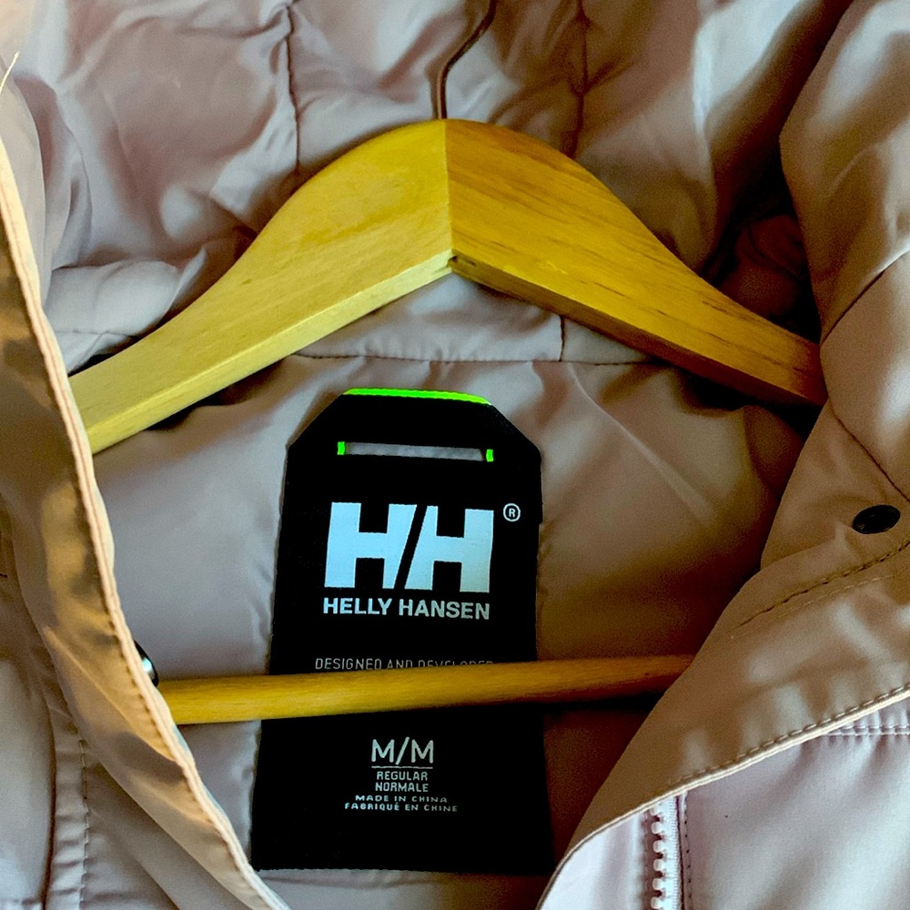 Helly Hansen car length warm jacket 🧥 mint condition!